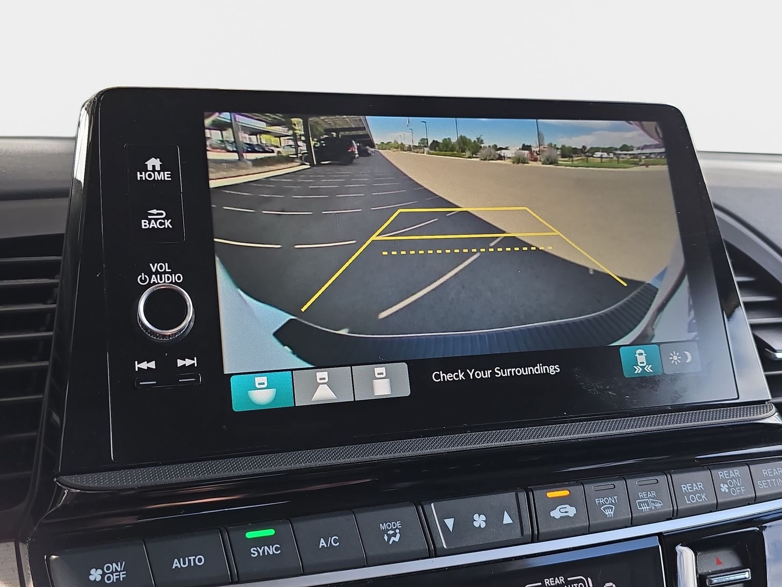 Used 2025  Honda EX-L image 25