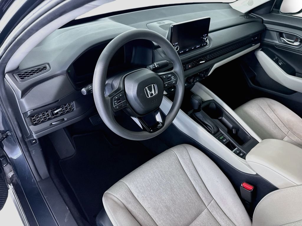 2024 Honda Accord EX - Photo 9