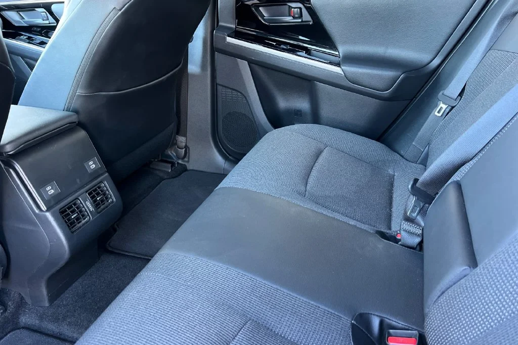 Certified Used 2023 Silver Toyota XLE image 15