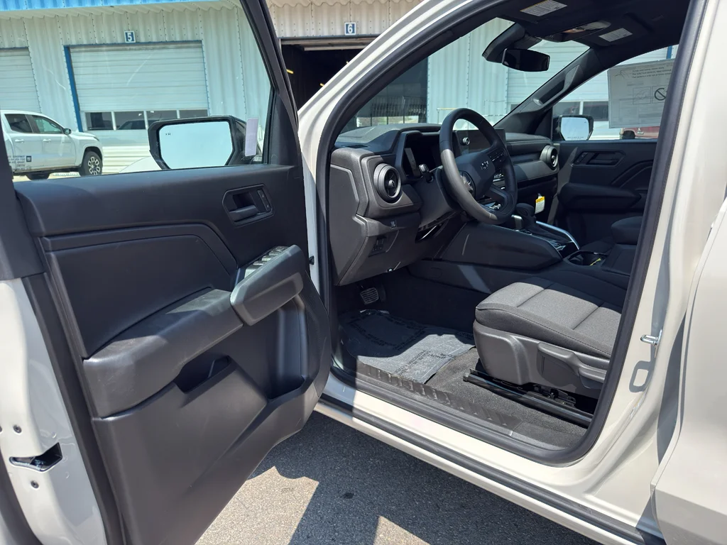 New 2026 White Sands Chevrolet Trail Boss image 10