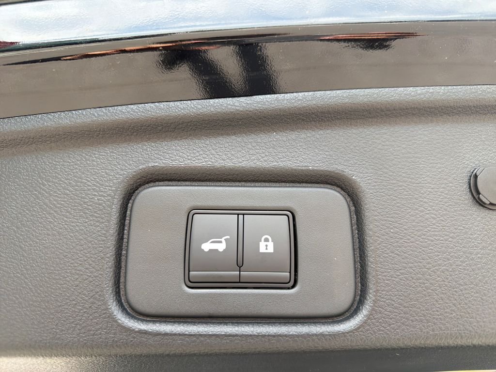 New 2026 Nissan Pathfinder SV 4D Sport Utility