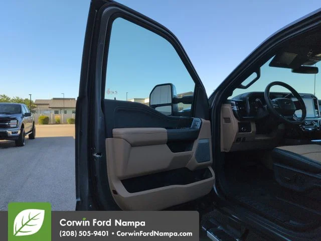 New 2026 Gray Ford Lariat image 10
