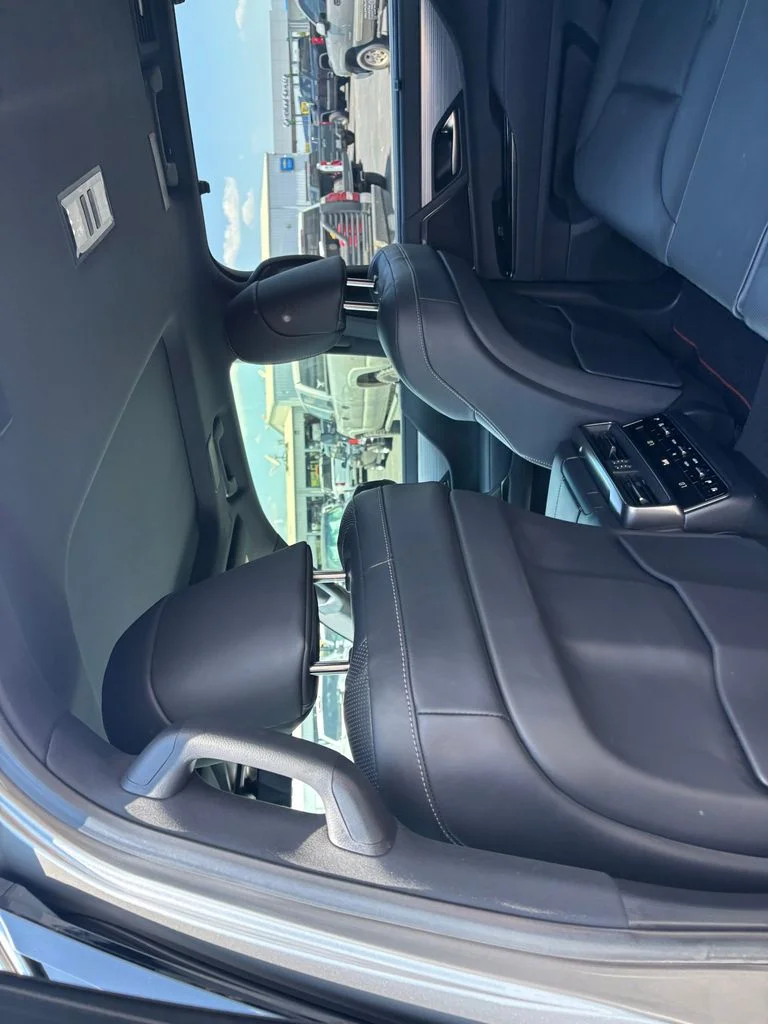 Used 2023 Silver Lexus 600 F SPORT image 25