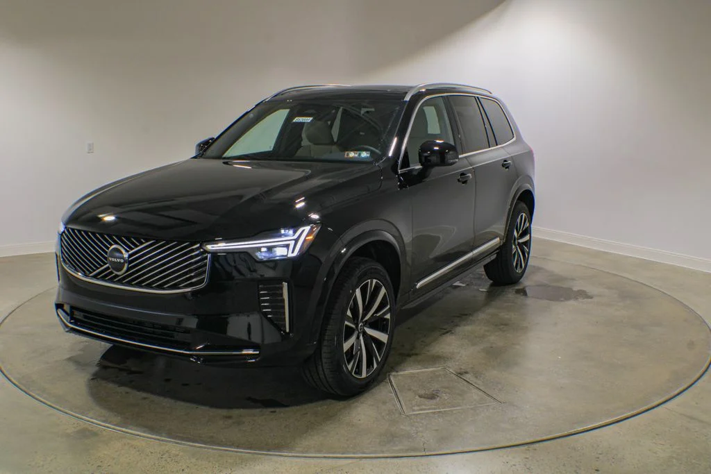 2026 Volvo XC90 B5 Core Bright 4WD's photo