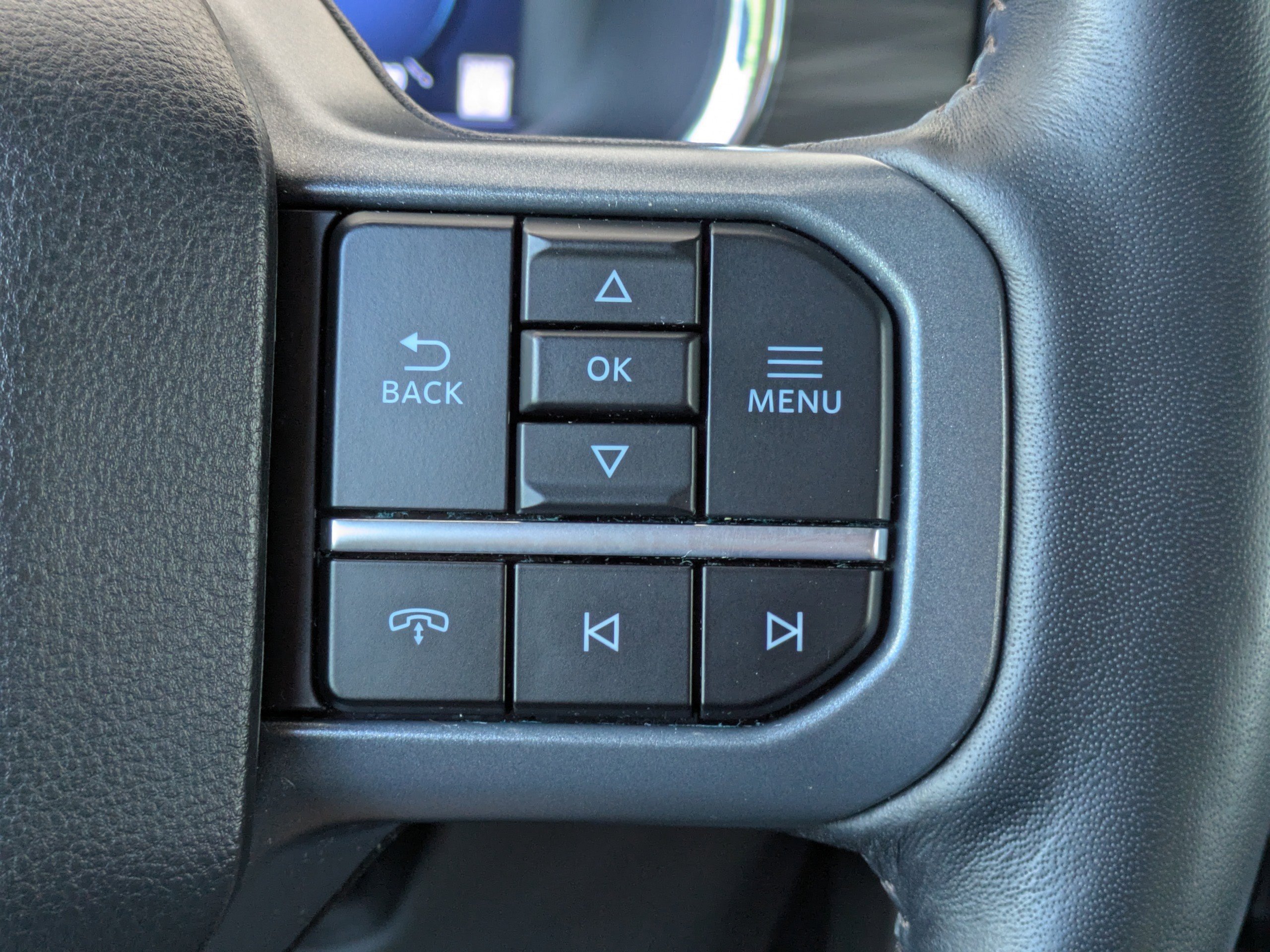 Used 2024 Black Metallic Ford LARIAT image 26