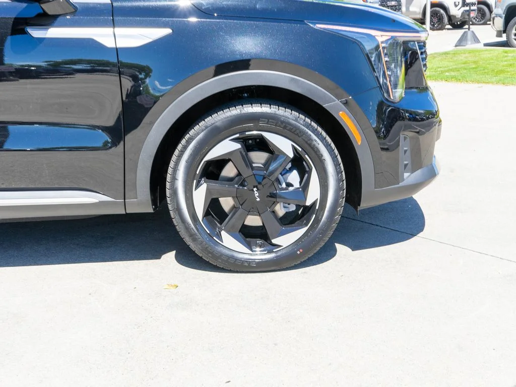 New 2026 Aurora Black Pearl Kia EX image 34