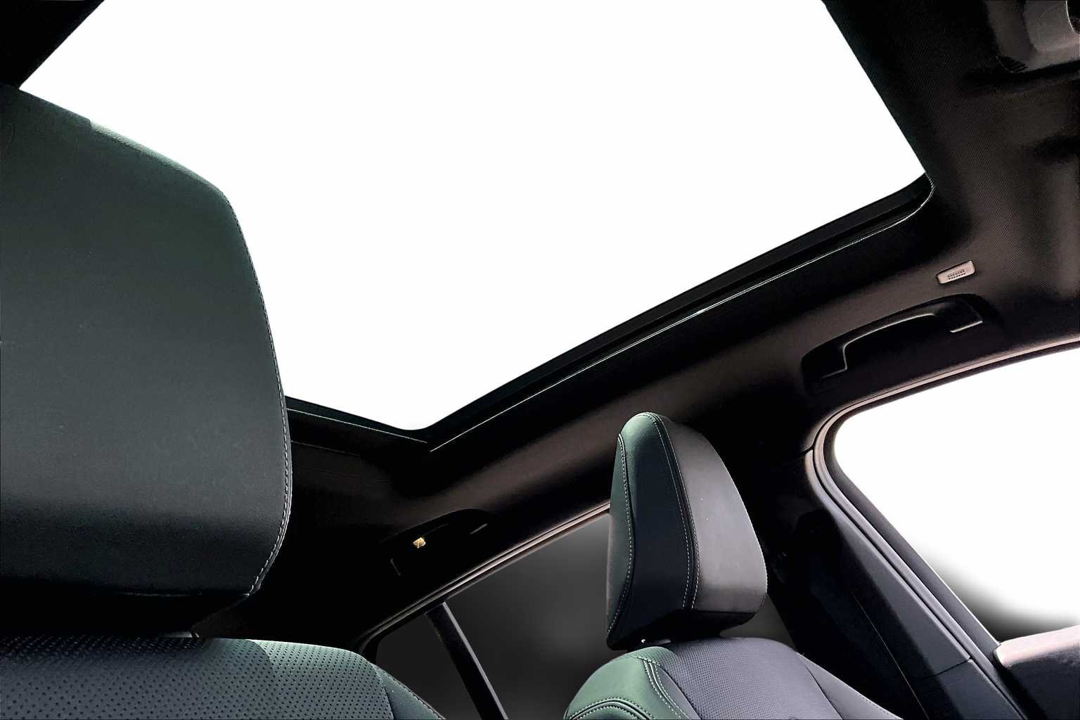 Used 2026 Skyscraper Grey Metallic BMW xDrive28i image 13