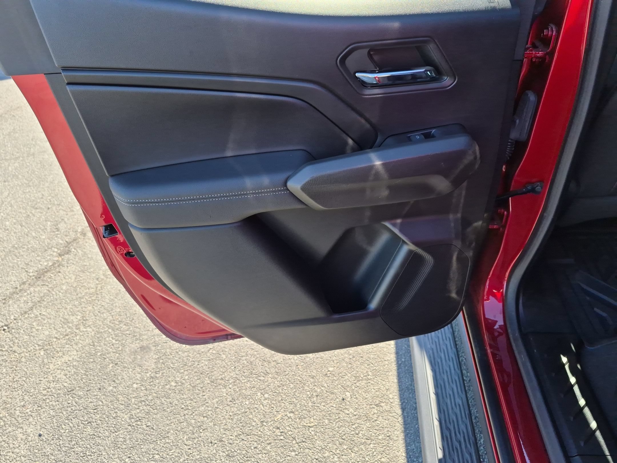 Certified Used 2024 Radiant Red Tintcoat Chevrolet LT image 27