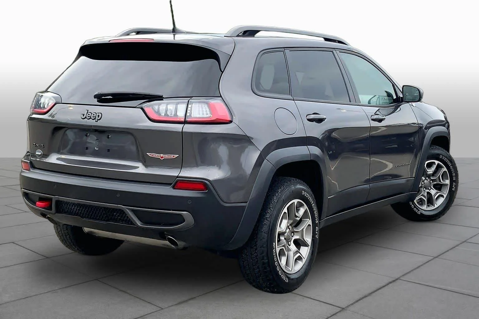 Certified Used 2021 Granite Crystal Clearcoat Metallic Jeep Trailhawk image 13