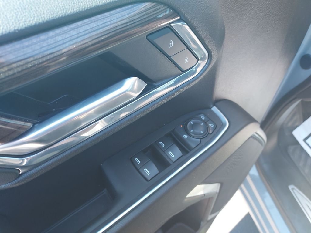 2024 Chevrolet Silverado 1500 LT - Photo 19