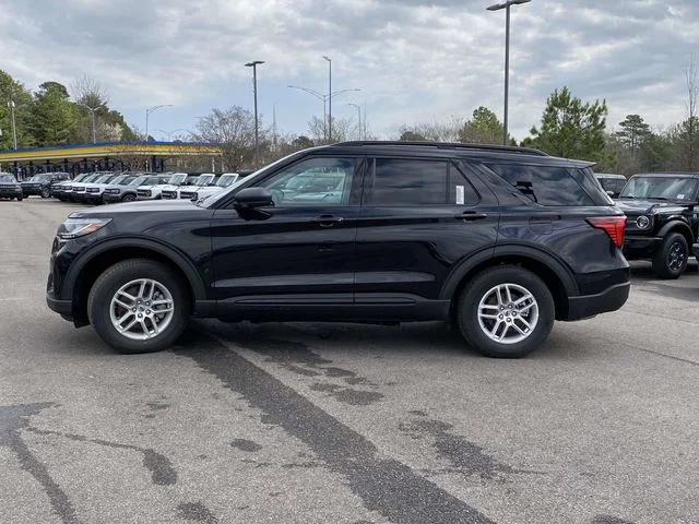 New 2026 Black Ford Active image 6