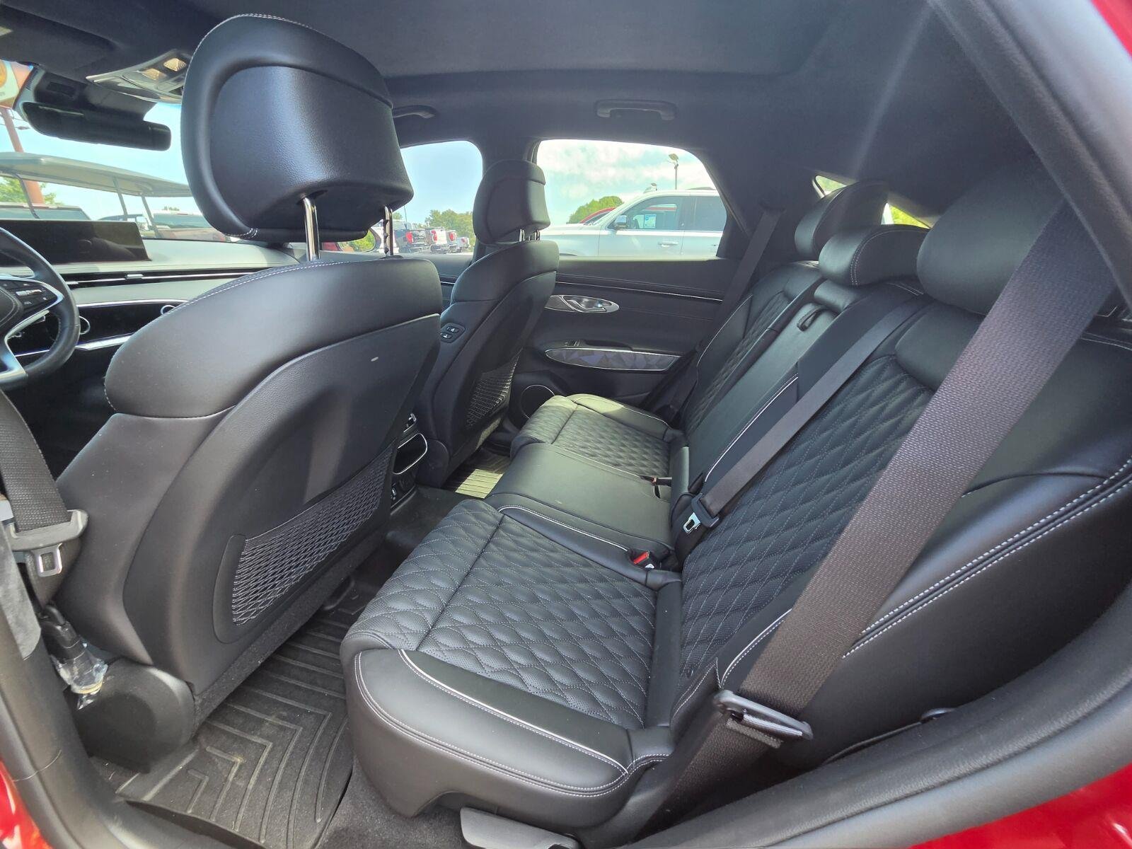 Used 2024 Ron Burgundy Genesis 3.5T Sport image 10
