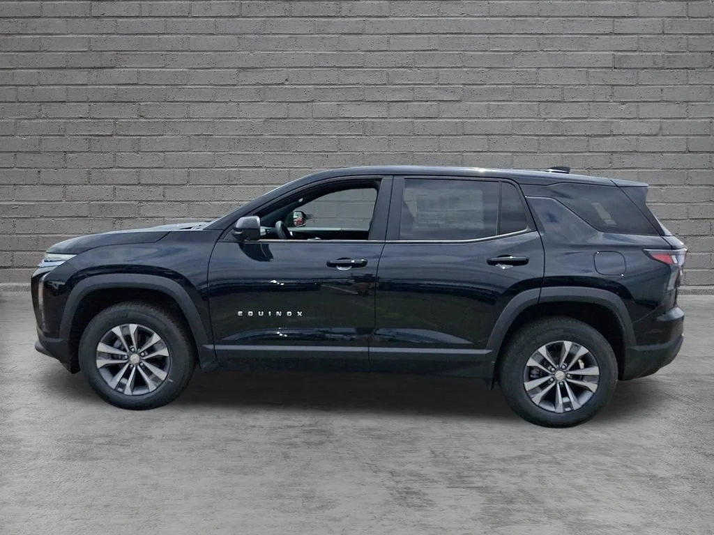 New 2026 Mosaic Black Metallic Chevrolet LT image 5