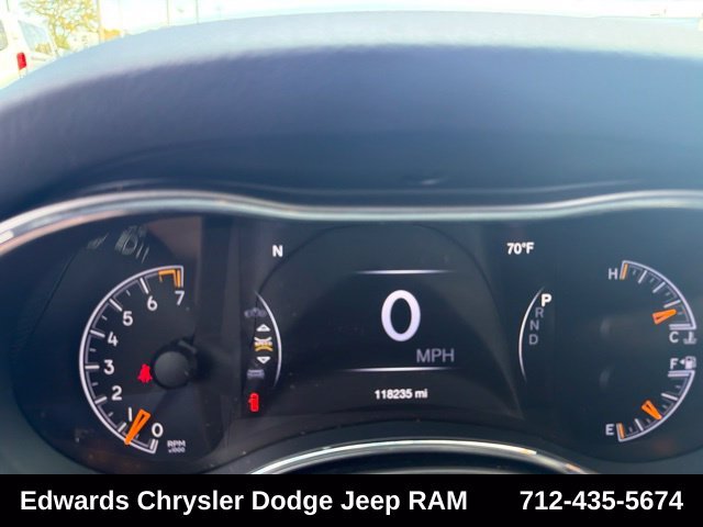 Used 2019 White Jeep Laredo image 21