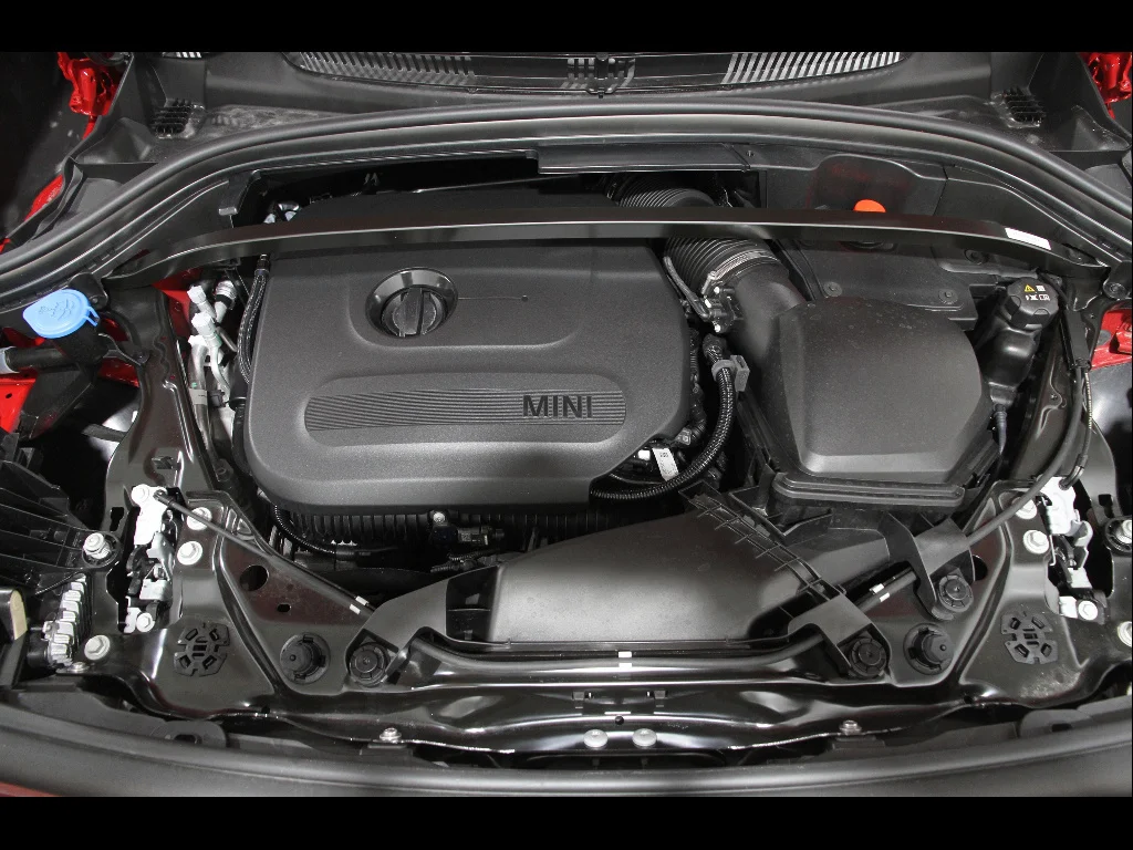 Used 2026 Chili Red II MINI S ALL4 image 23