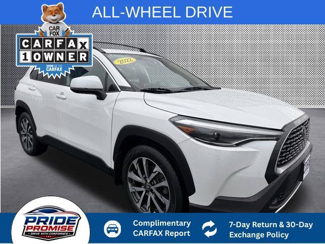Used 2022 Off-white Toyota XLE image 9