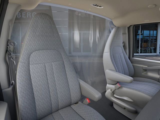 New 2025 Summit White GMC 1WT image 24