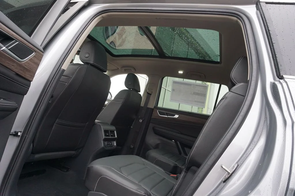 New 2026 Silver Volkswagen SEL image 32