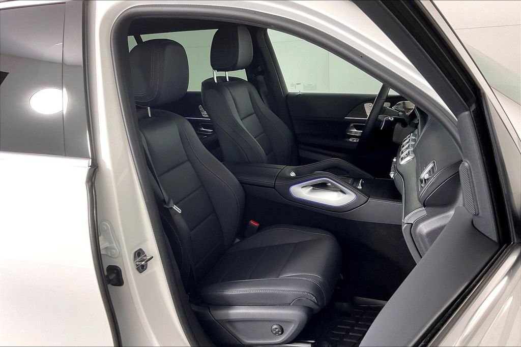 2026 Mercedes-Benz GLS Base - Photo 7