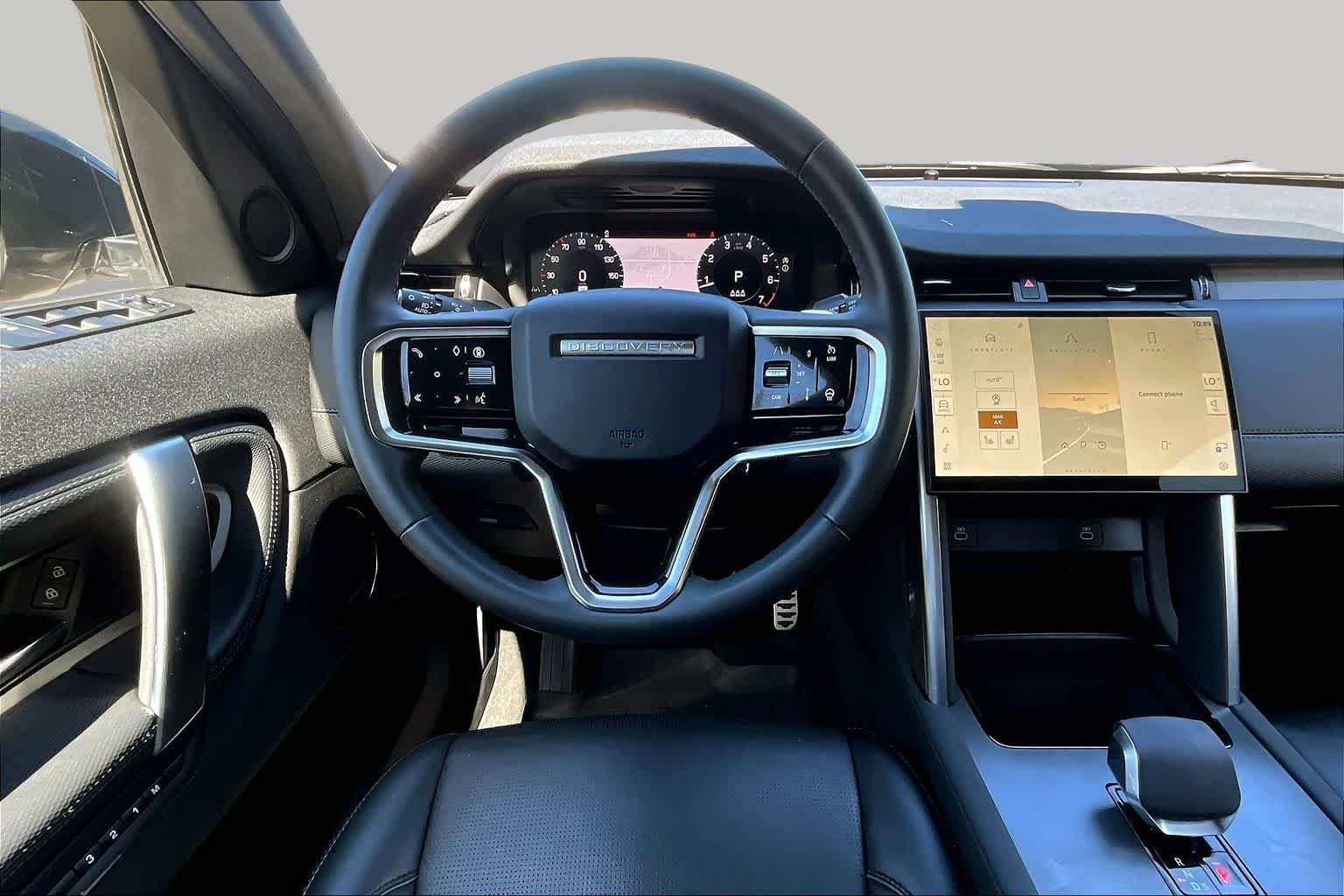 Pre-Owned 2024 Land Rover Discovery Sport Dynamic SE
