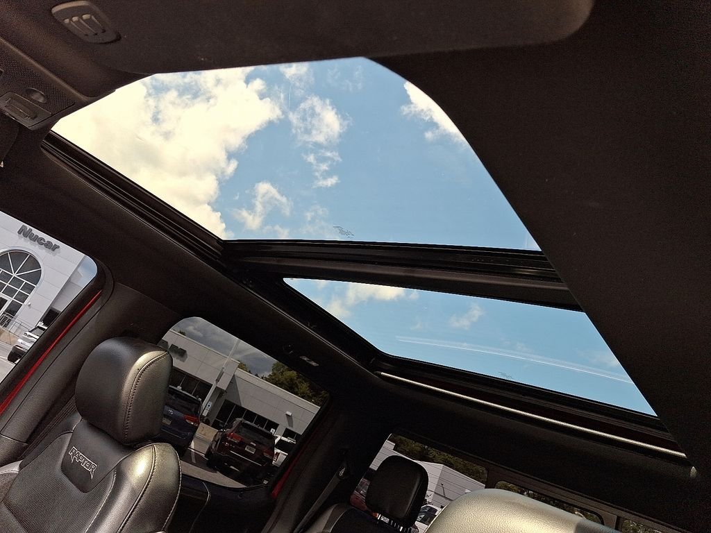 Used 2019 Red Ford Raptor image 15