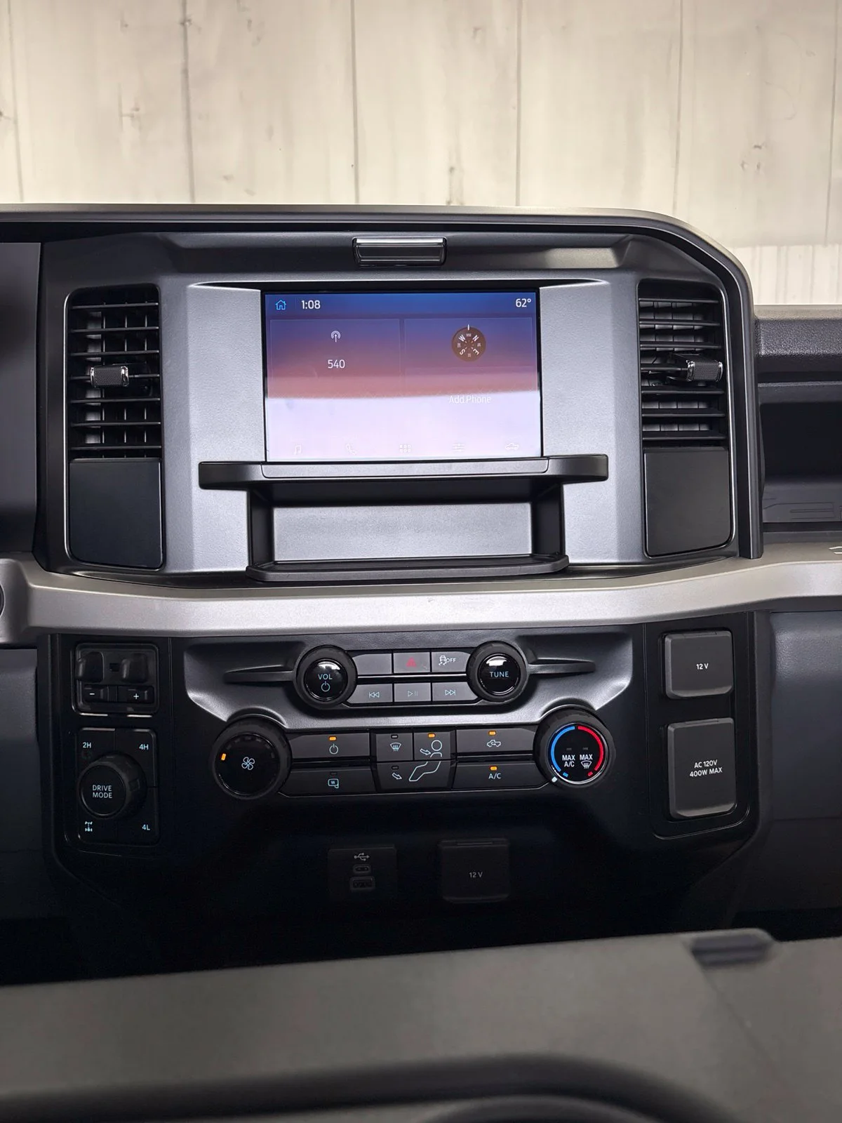 New 2027 Oxford White Ford F-250® XL image 14