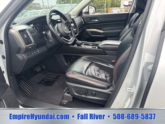 2022 Nissan Pathfinder Platinum - Photo 18