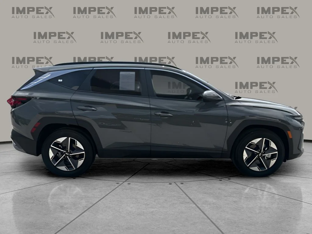 Used 2026 Gray Hyundai SEL image 9
