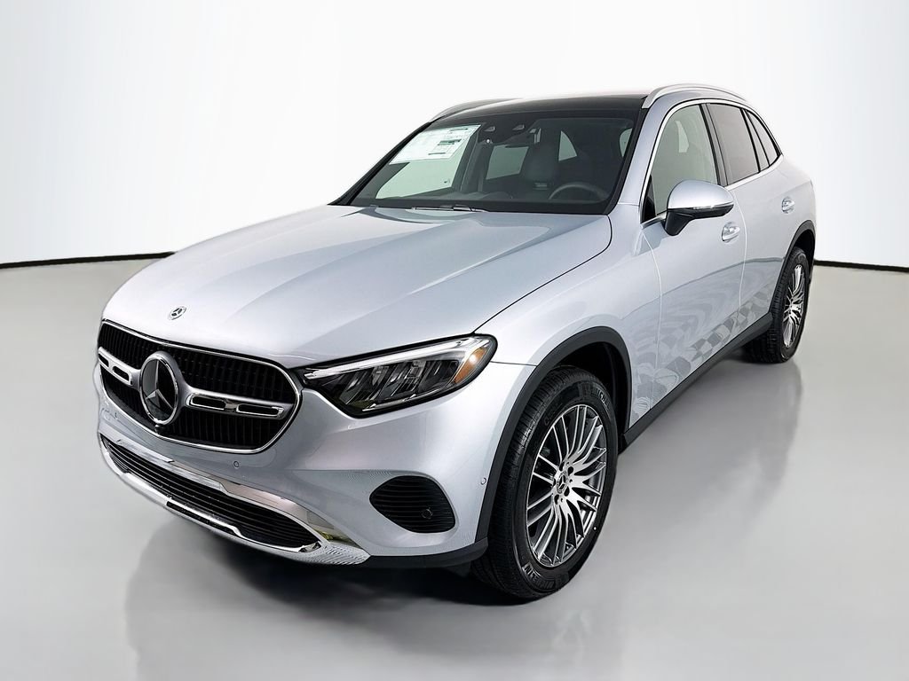 2026 Mercedes-Benz GLC GLC 300 4MATIC's photo