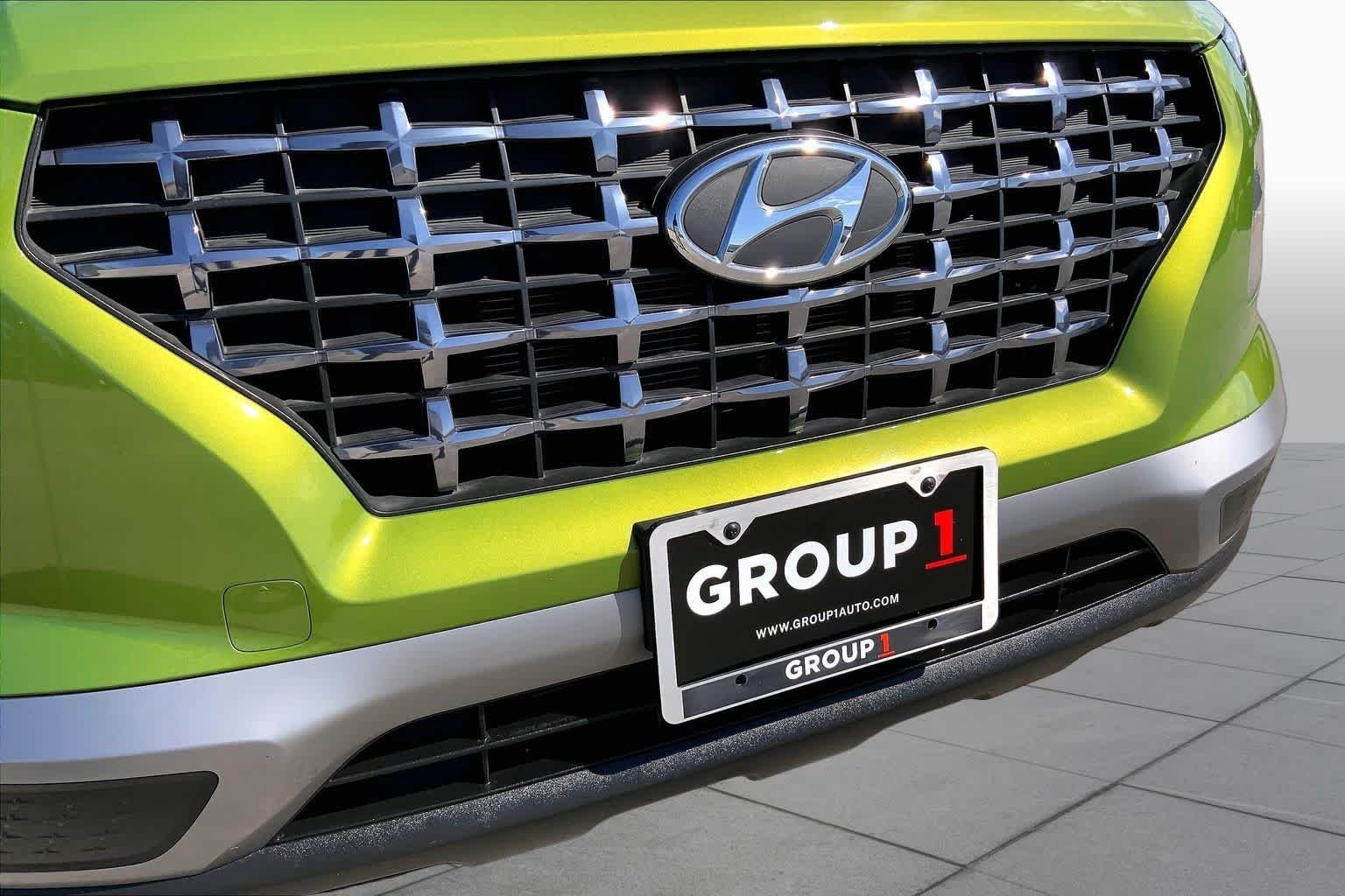 Used 2023 Green Apple Hyundai SEL image 29