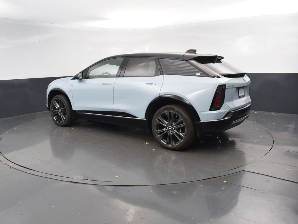 2026 CADILLAC OPTIQ - Image 3