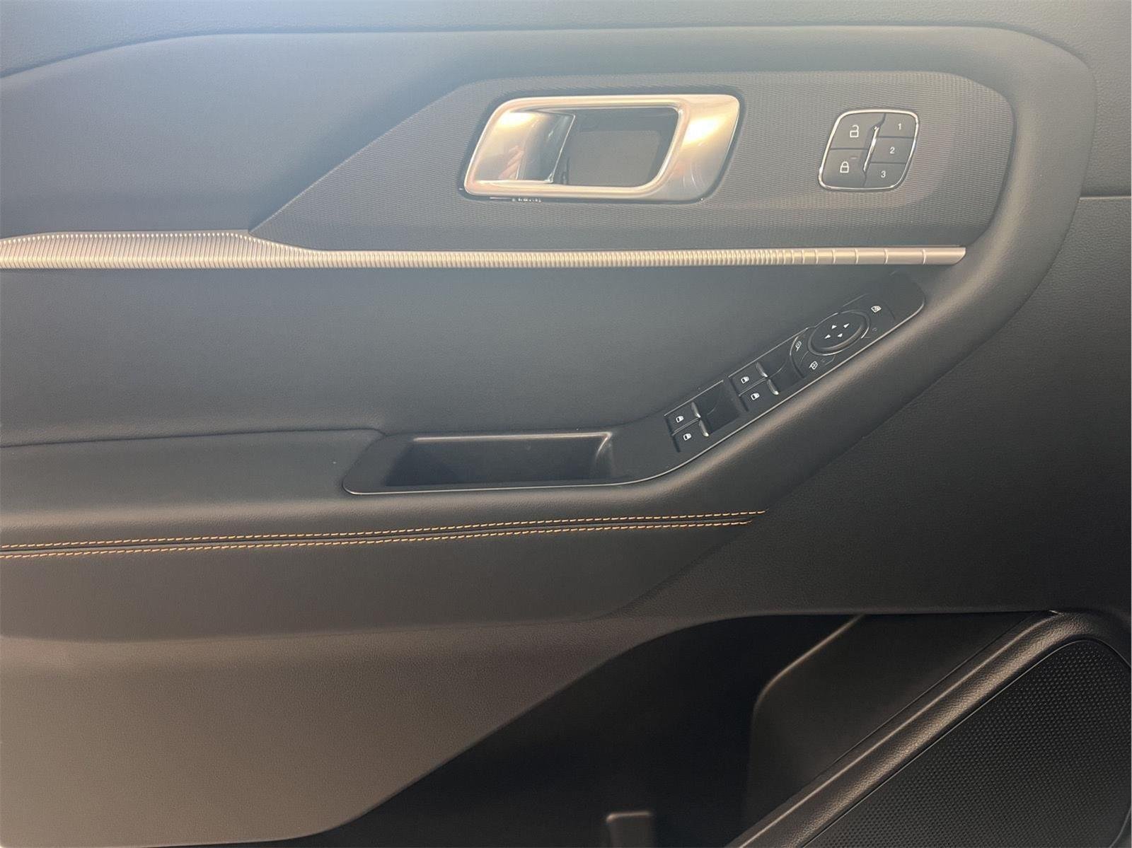 New 2026 Carbonized Gray Metallic Ford Tremor® image 50