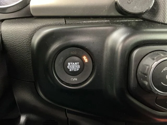 Used 2021 Sting-Gray Clearcoat Jeep Unlimited Sport S image 23