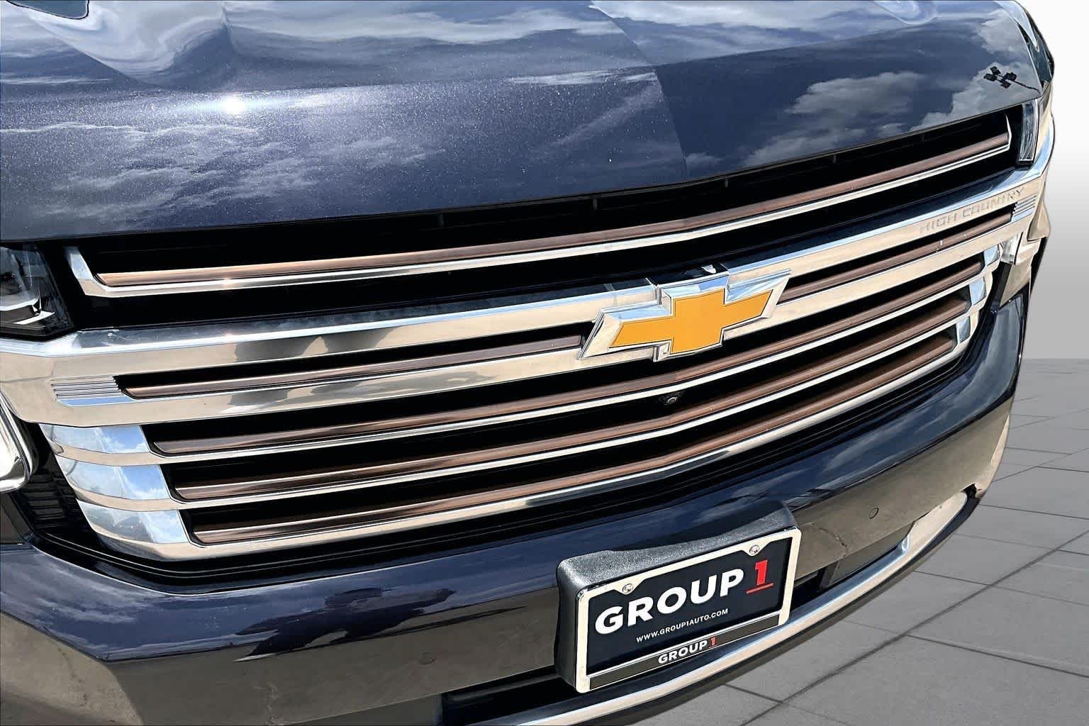 Used 2022 Dark Ash Metallic Chevrolet High Country image 59