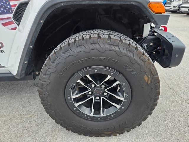 Used 2022 White Jeep Unlimited Rubicon image 19