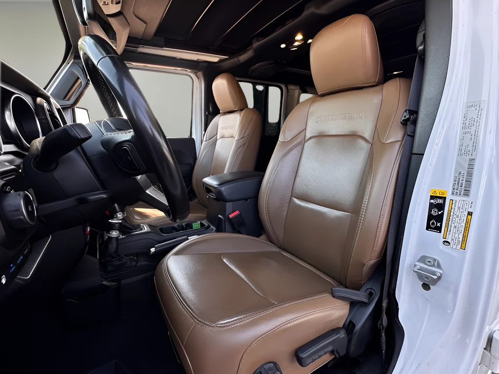 Used 2022 White Jeep Unlimited Rubicon 4xe image 7