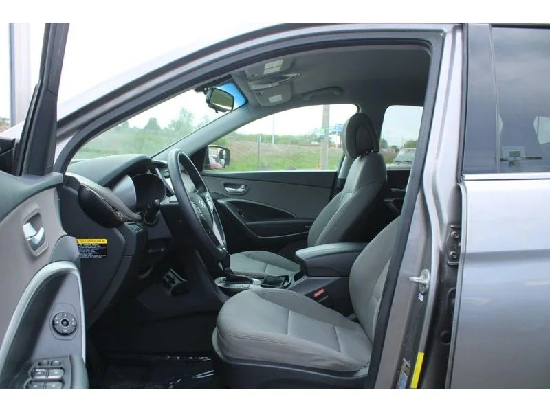 Used 2018 Mineral Gray Hyundai 2.4L image 8