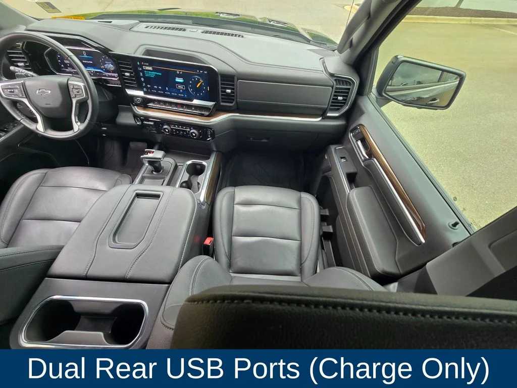 Used 2022 Black Chevrolet RST image 18