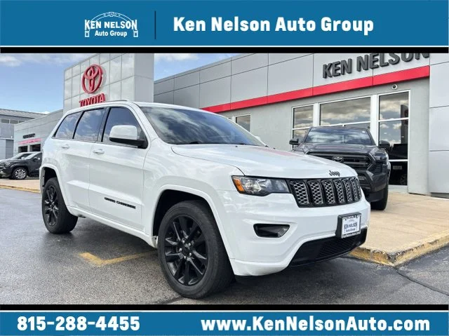 Used 2019 Bright White Clearcoat Jeep Altitude image 1
