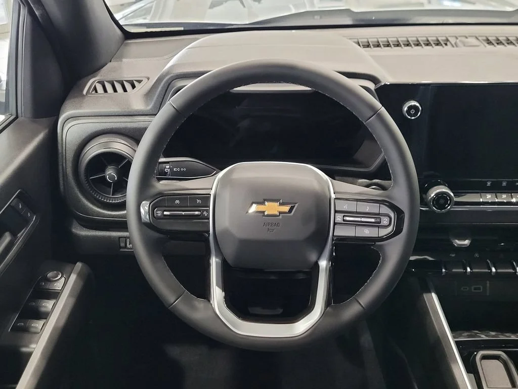 2026 Chevrolet Colorado Work Truck - Photo 8