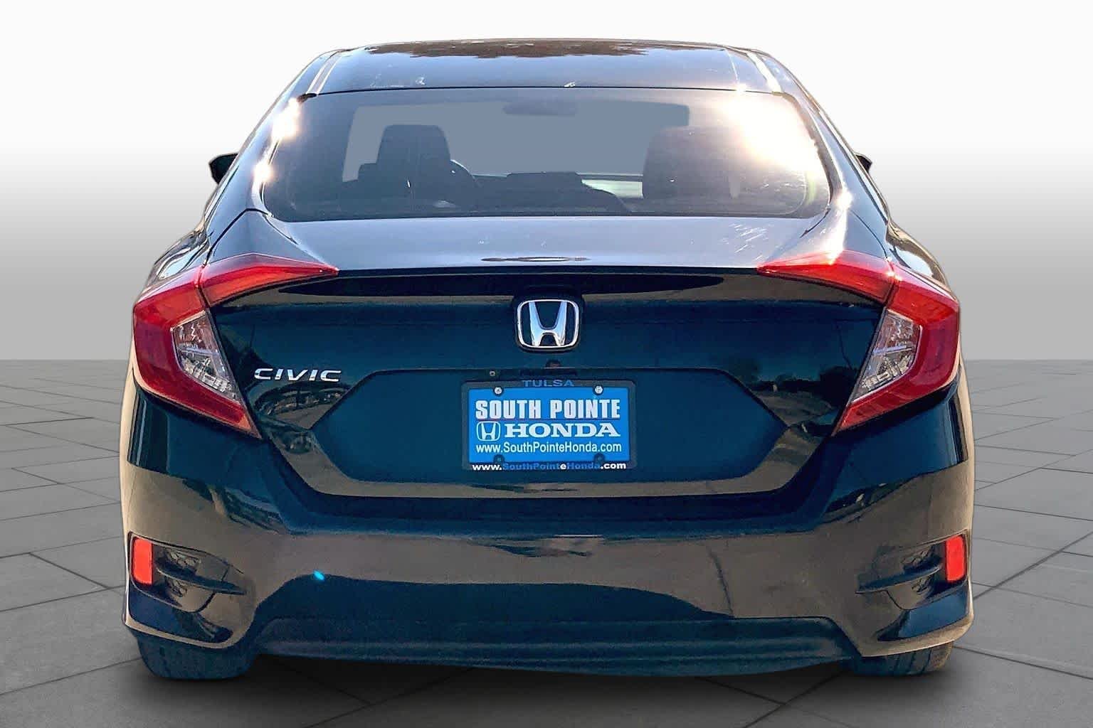 Used 2018 Crystal Black Pearl Honda LX image 5