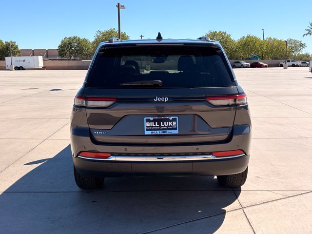 Certified Used 2024 Gray Jeep 4xe image 8