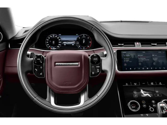 Used 2022 Black Land Rover R-Dynamic SE image 3
