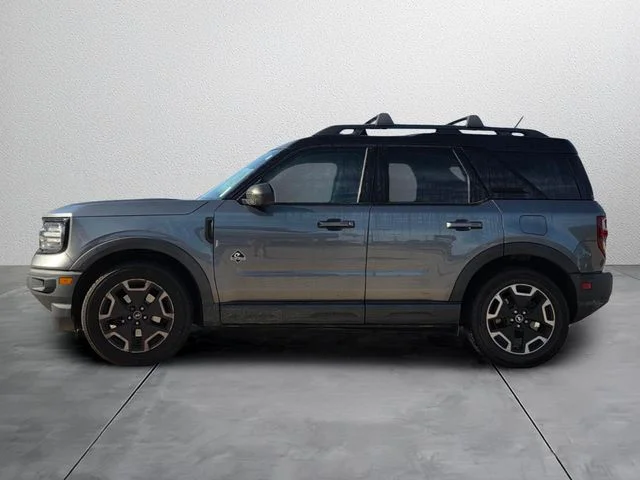 Used 2022 Gray Ford Outer Banks image 2