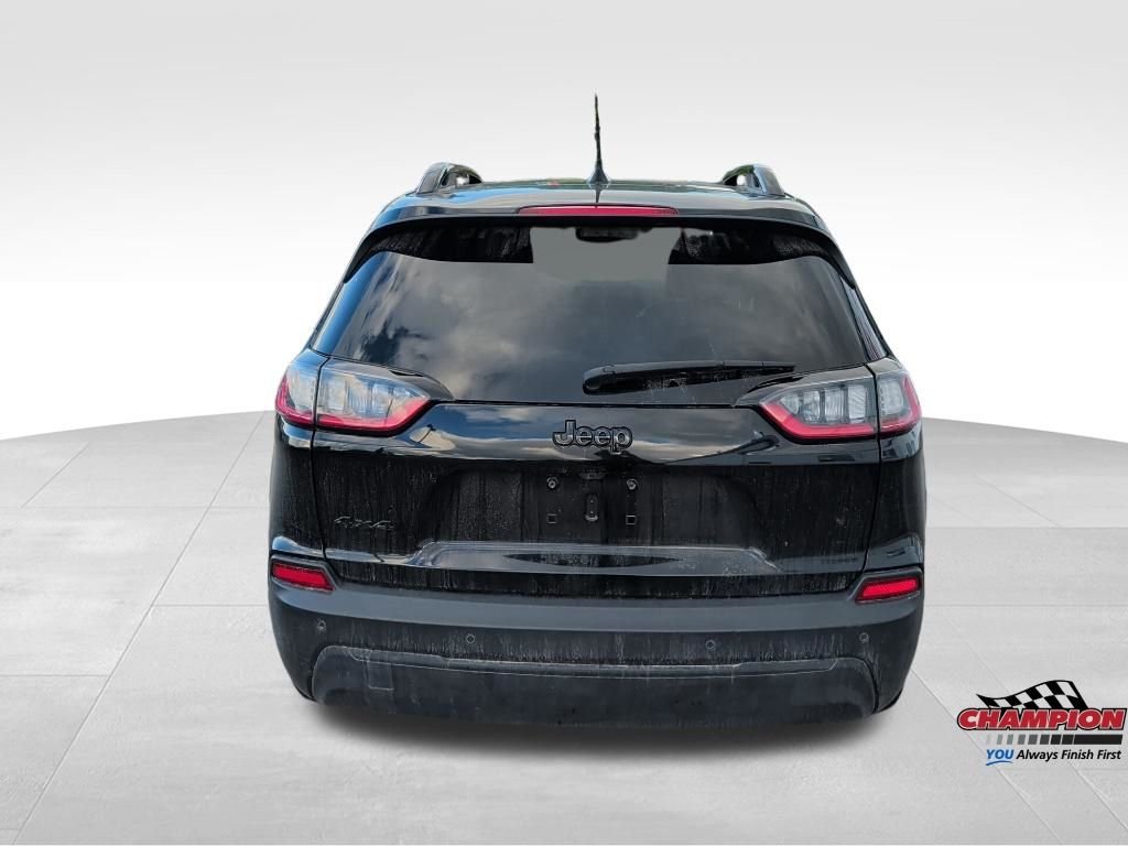 Used 2023 Black Jeep Altitude image 10