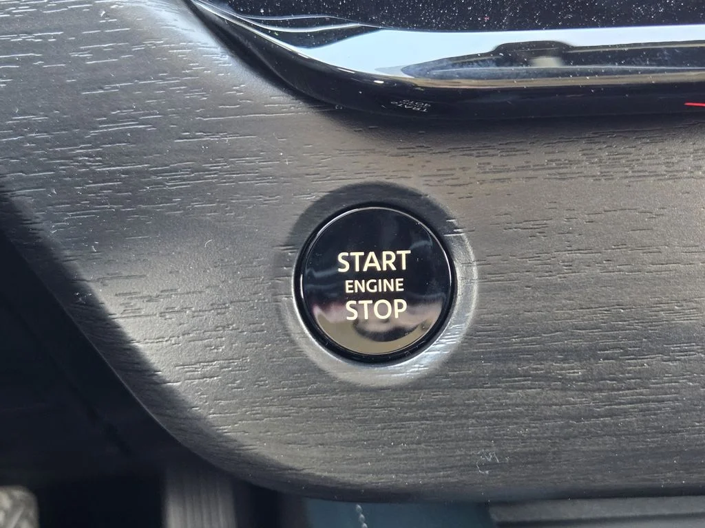 New 2026 Everest White Pearl TriCoat Nissan Platinum image 19