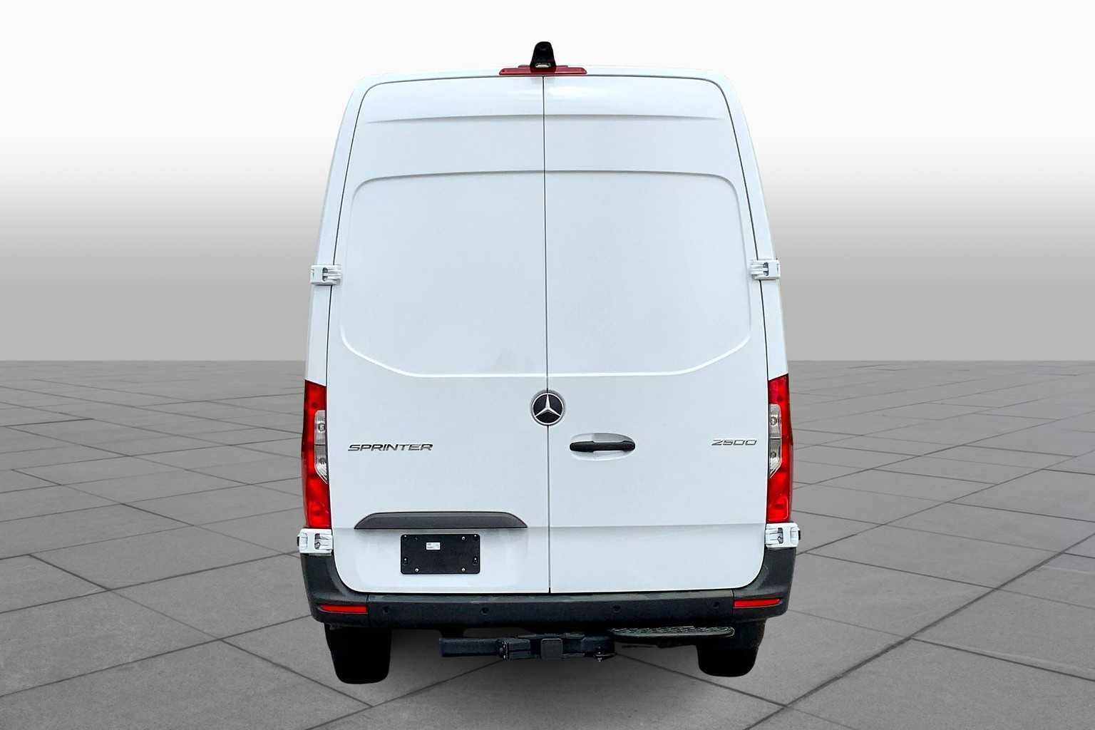 2025 Mercedes-Benz Sprinter Cargo Van Base - Photo 4