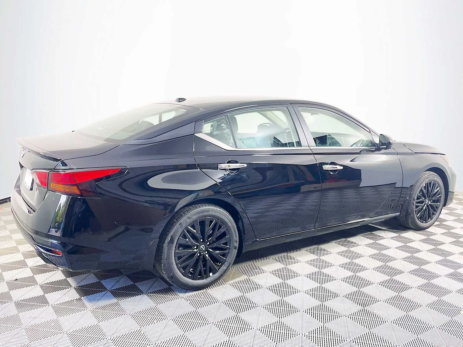 2025 S/SMAATEE&SONSドゥルン47 BLK New 2025 Nissan Altima SV Special Edition Car in Toms River