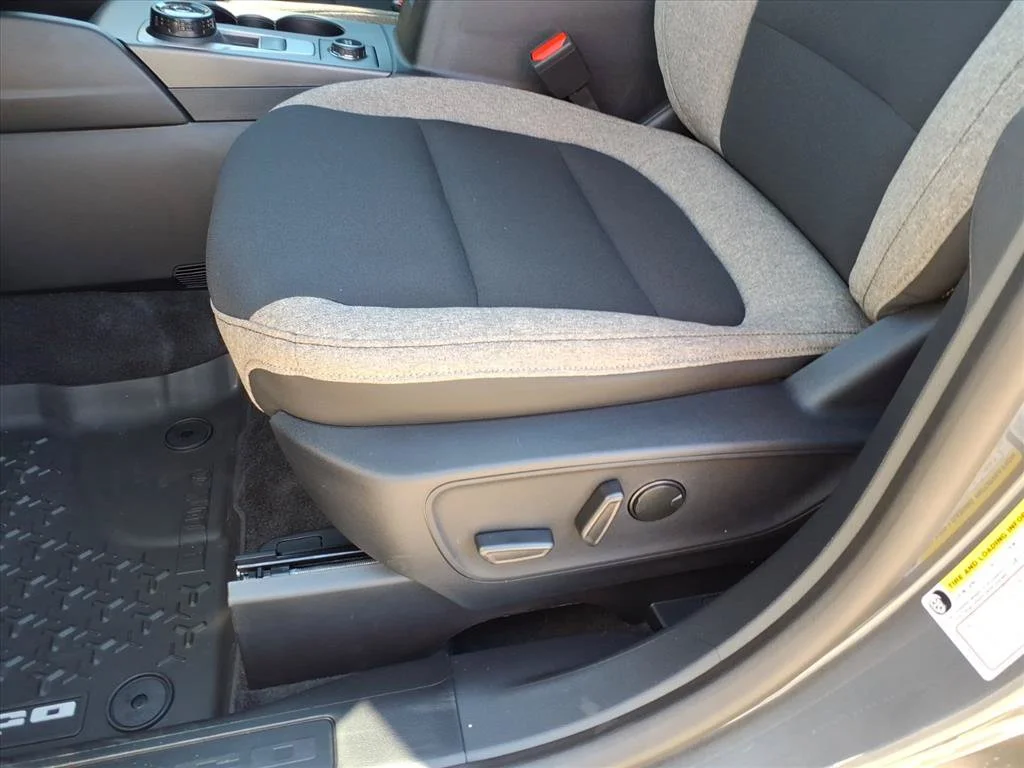 New 2026 Carbonized Gray Metallic Ford Big Bend® image 13