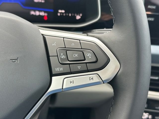 2025 Volkswagen Jetta SE - Photo 39